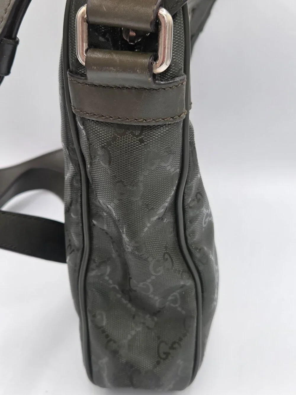 Gucci GG Imprime Medium Messenger Bag | Olive Green Monogram | Authentic